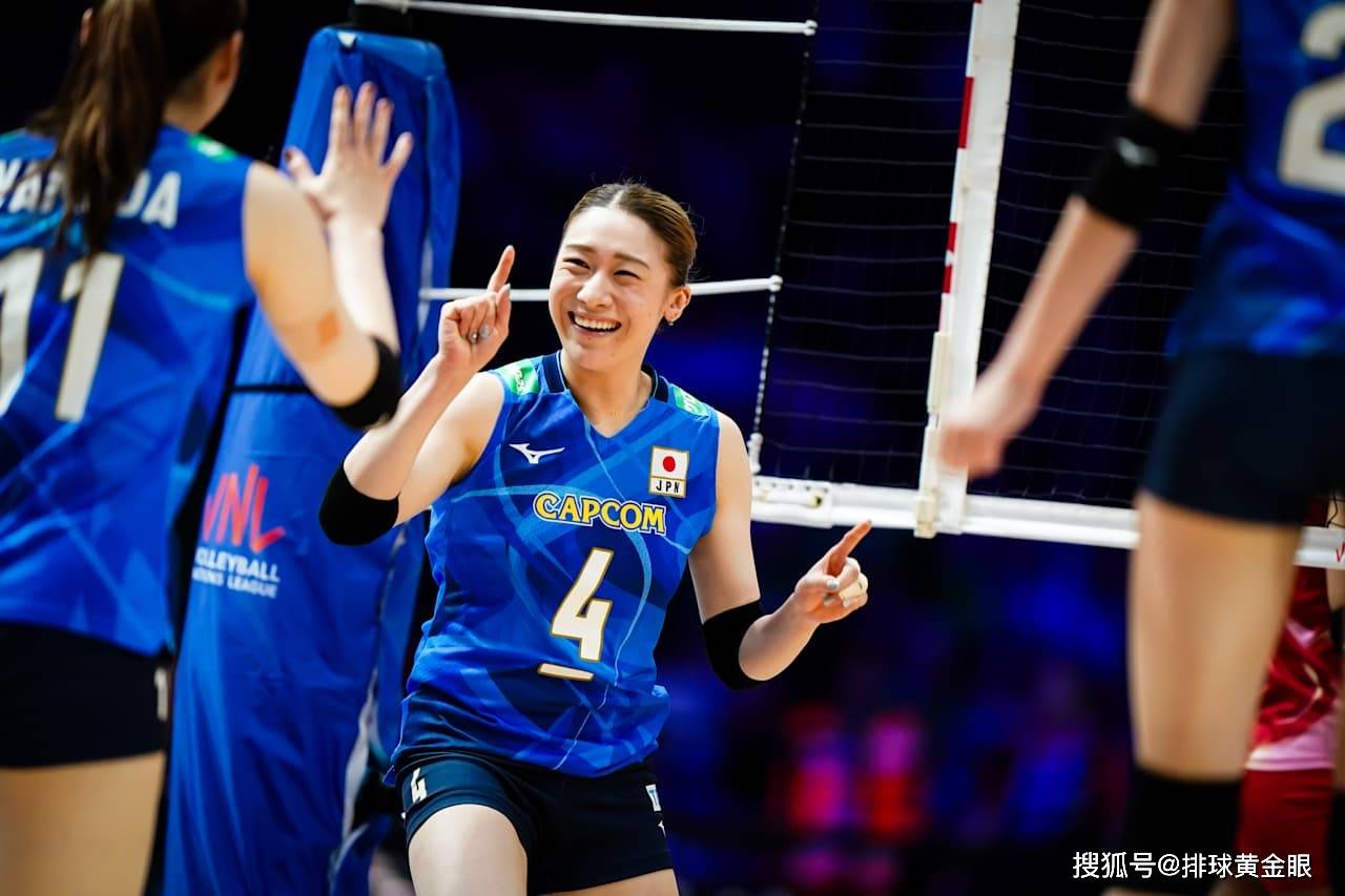 原创             中国女排占据晋级主动！总决赛名额之争白热化，2支球队提前入围