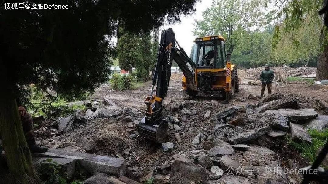 乌克兰市长提议：用苏军遗骸交换乌军战俘！东欧为何要搞去俄化？