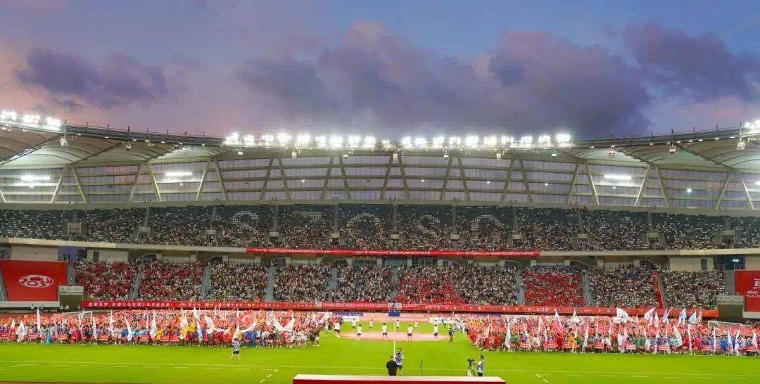 超13万人参赛！“2034杯”U2025江西省城市足球联赛-赛程/比分/球队阵容全掌握-本地足球热血来袭！12总决赛激战寄托中国希望