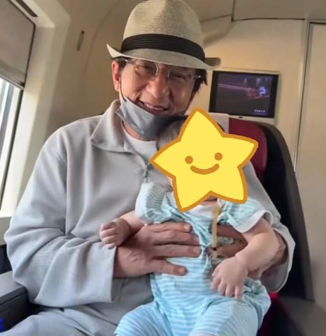 71岁成龙抱孙画面疑曝光！房祖名被传秘婚小11岁女星，送房产追妻