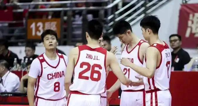 篮球热身赛中的失误问题及解决方案