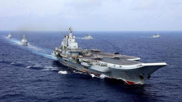 17国兵力瞄准台海，英防长发开战威胁，坦克深夜抵台，解放军已布防