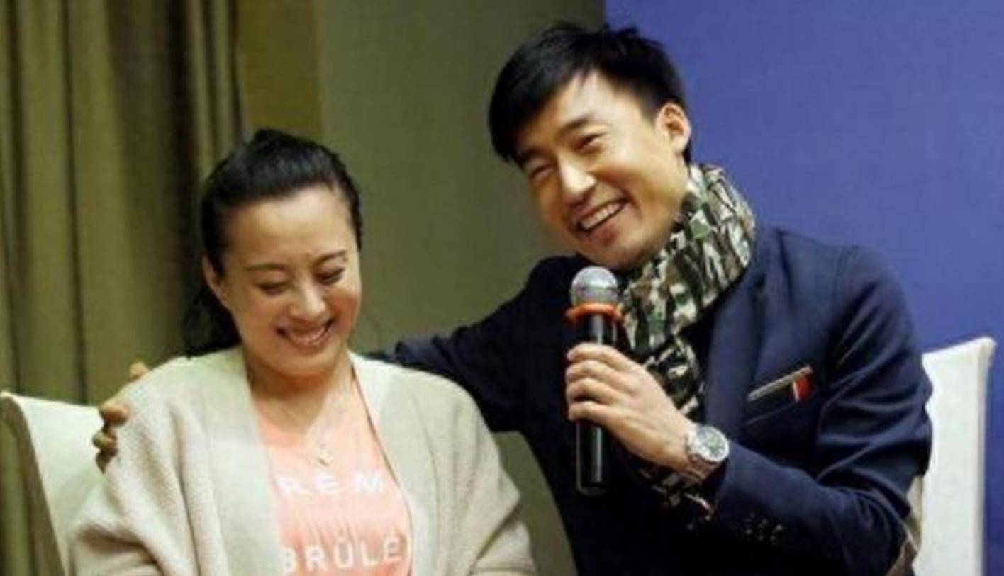 她长得漂亮，演技好，出道30年零绯闻，嫁小丈夫不生孩子也幸福