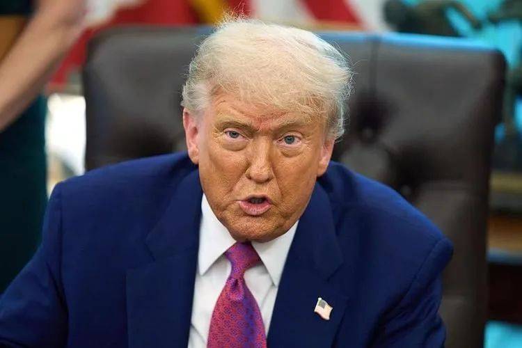 败局已定，美国公布全球关税，6国对特朗普投降，全是中国的邻居，其中3国牺牲中方利益