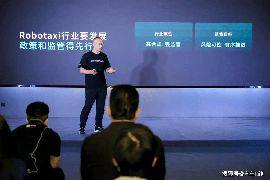 近九成大跌！市值蒸发超万亿