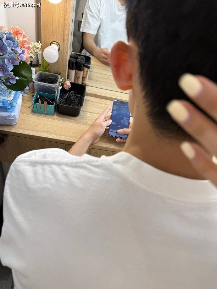 吃瓜!曝徐杰出轨劈腿至少让4名女性流产欠下数百万债务让女友还-第4张图片-