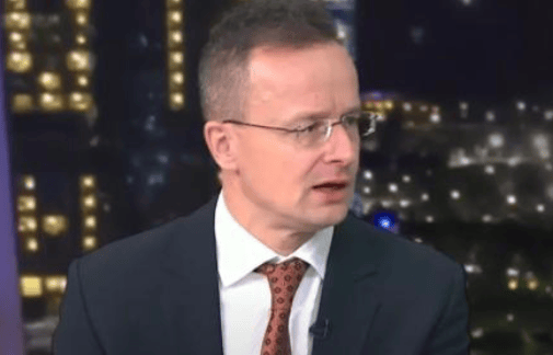 俄情报局曝出重要机密，欧盟正密谋一场“政变”，矛头直指中俄？3个国家收到危险信号！