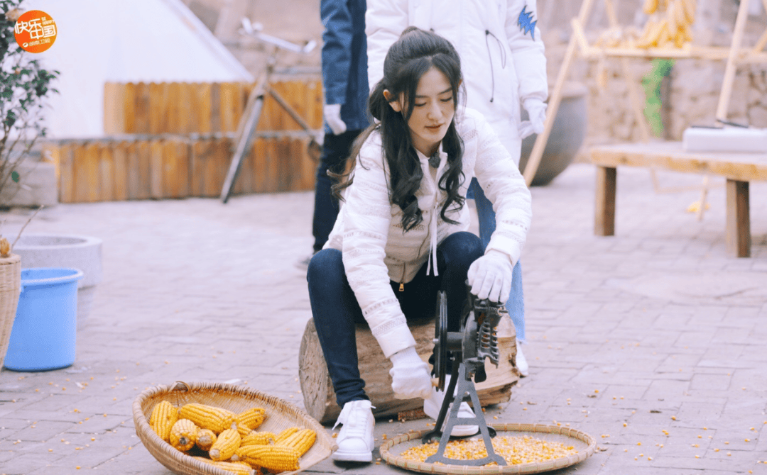 《向往8》戏剧季正式开录，谢娜被曝挤走黄磊，张艺兴确认退出常驻