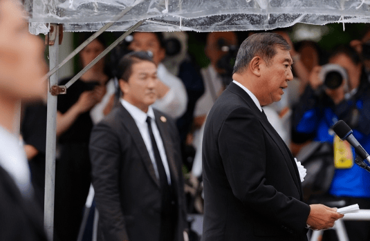 九三阅兵在即，石破茂暴露真面目，千方百计阻扰，他们在害怕什么？专家三句话揭其软肋
