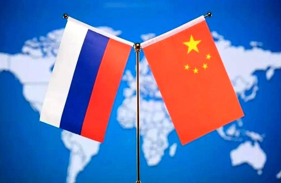 价值2000亿！俄罗斯无视美国威胁，将核心发动机技术转让给中国