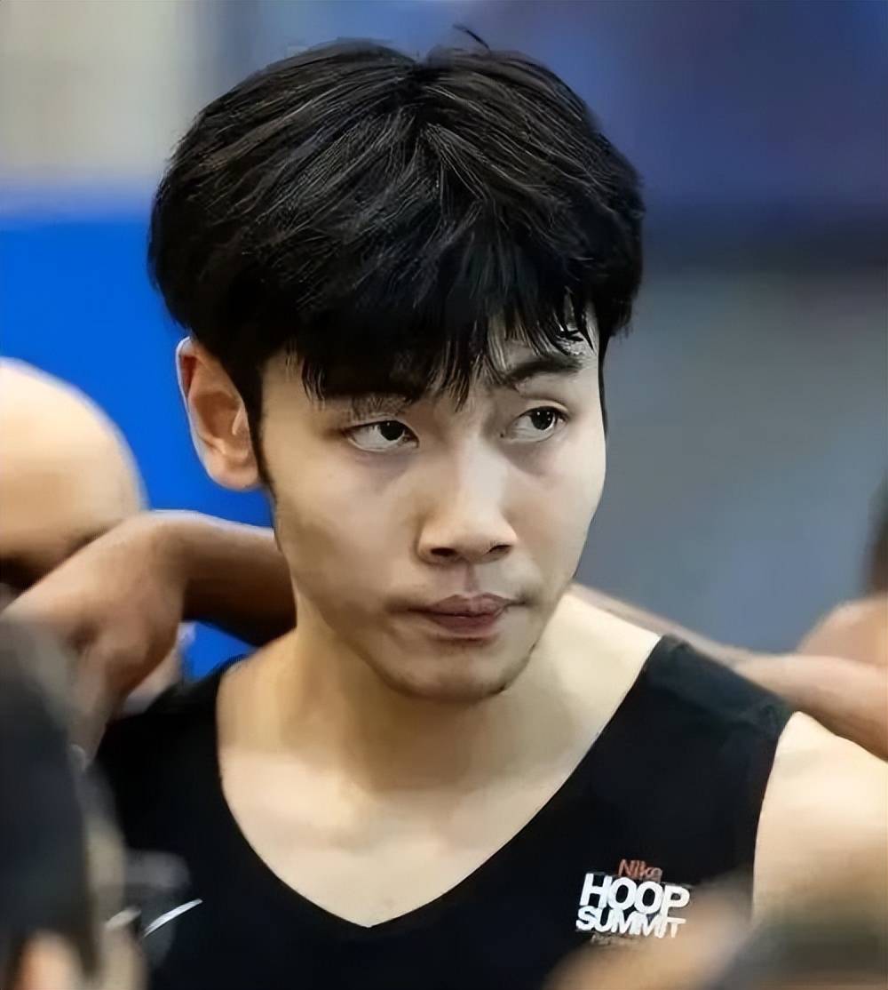 首轮第30顺位！又一个中国球员加盟美国联赛！NBA职业联赛中文官网__实时赛程比分+球队资讯