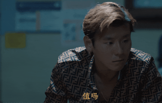 刚上映就票房第一，33岁蒋奇明终于演了男一号，郝蕾的话终于有人信了