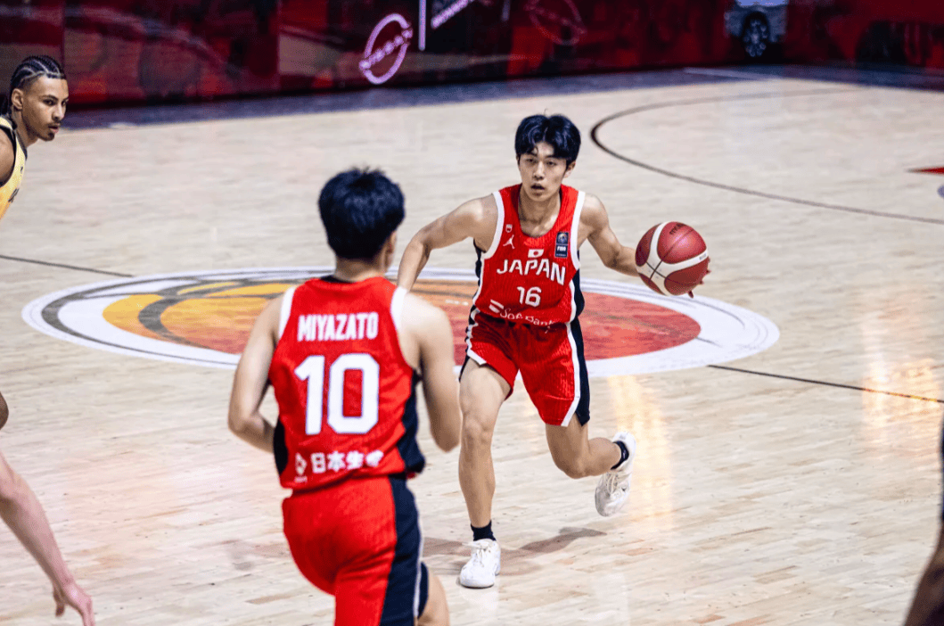 原创             65分惨败输不起？日本U16负澳洲后将比赛录像下架 日吹在哪里？