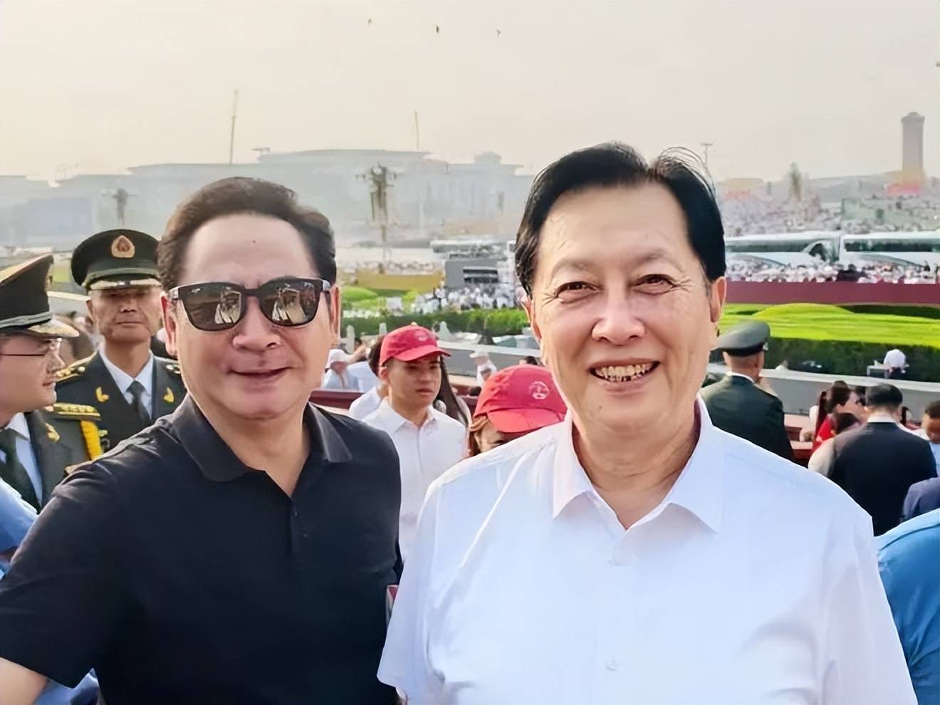 93阅兵刚结束，恶心的一幕还是发生了！王雷无辜，唐国强最冤