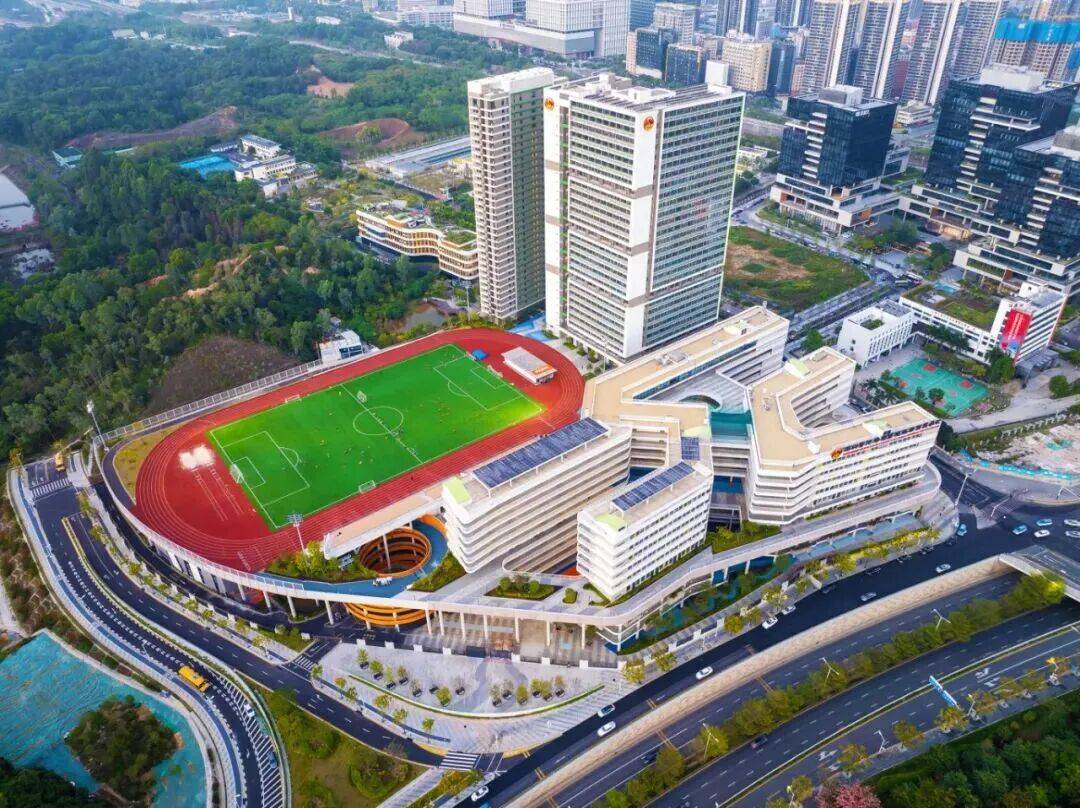 探秘深圳龙华区10 - 30w年学费国际学校的宿舍实景大公开