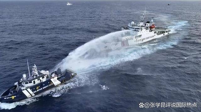 黄岩岛突发！马科斯趁乱出击，中方大清早一句话，透露关键信息