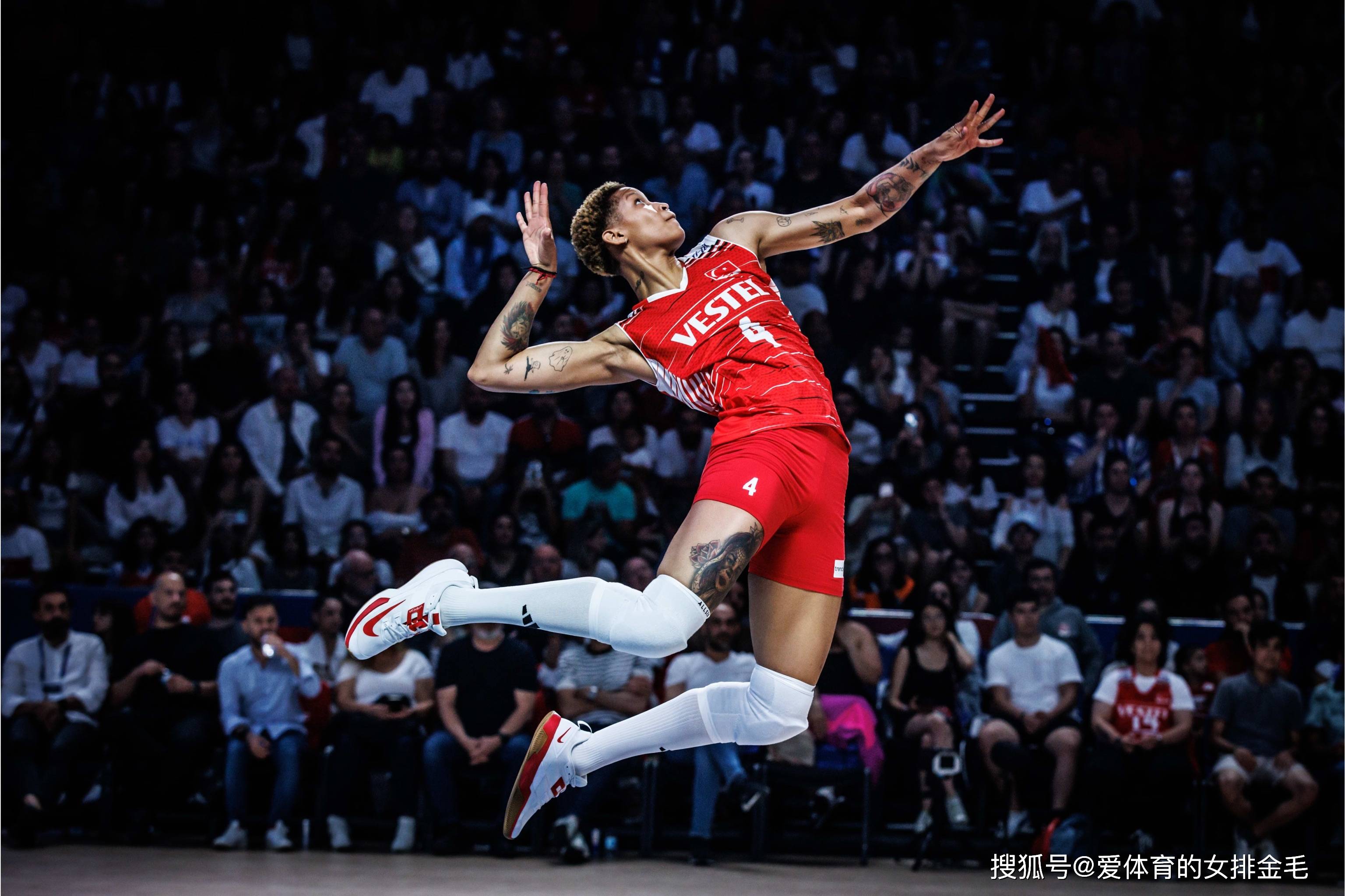 原创             天津女排再传好消息：瓦尔加斯来半赛季！娜塔莉娅马丁冲击世俱杯