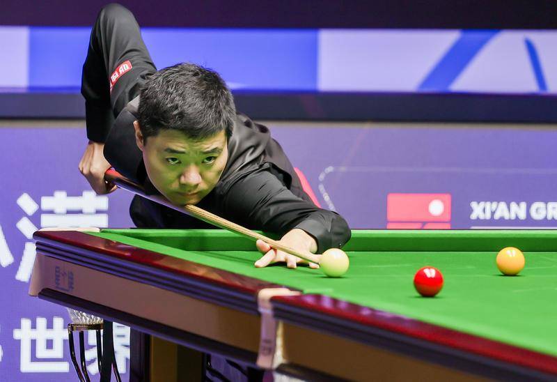 西安大奖赛：赵心童丁俊晖晋级第二轮 特鲁姆普打出“满分杆”