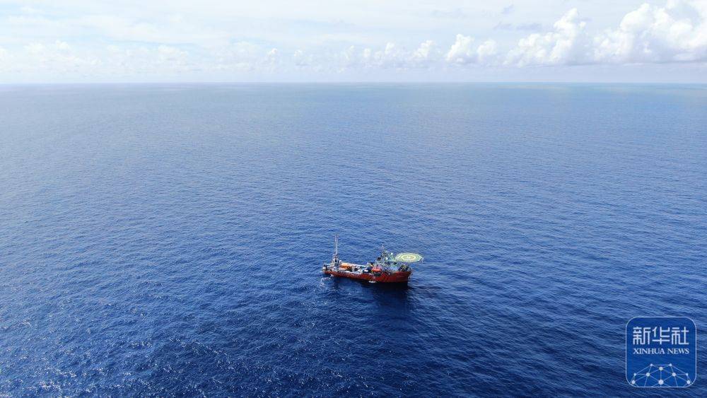 深海逐梦，燃“冰”成炬！1500米深海采集的全运火种今日点燃