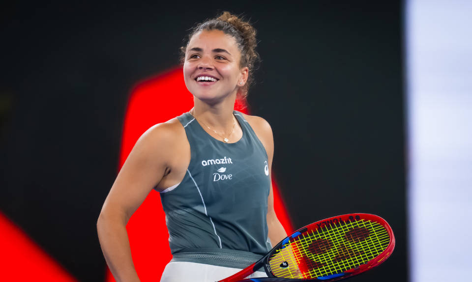 原创             首胜斯瓦泰克！鲍里妮首进武网四强，第18次晋级巡回赛半决赛