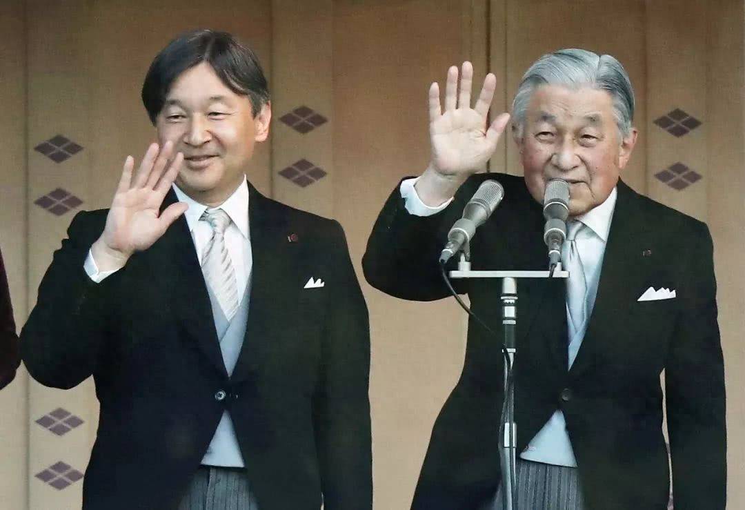 日本海陆空自卫队总司令为何不是天皇，却是政府首脑性质的首相？