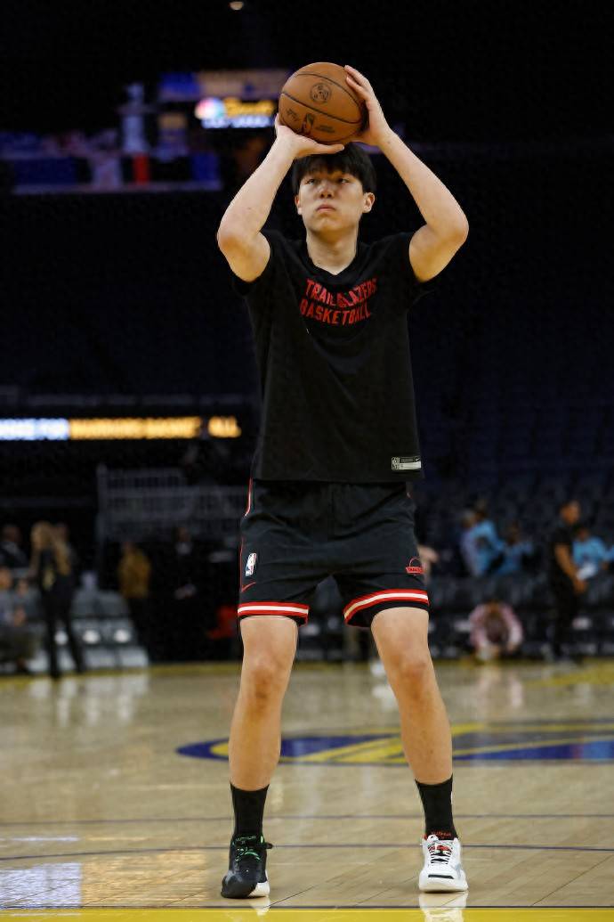 CCTV5直播！开拓者客场挑战爵士杨瀚森、李凯尔首次足球直播- NBA- 世界杯专业赛事超清Live交手