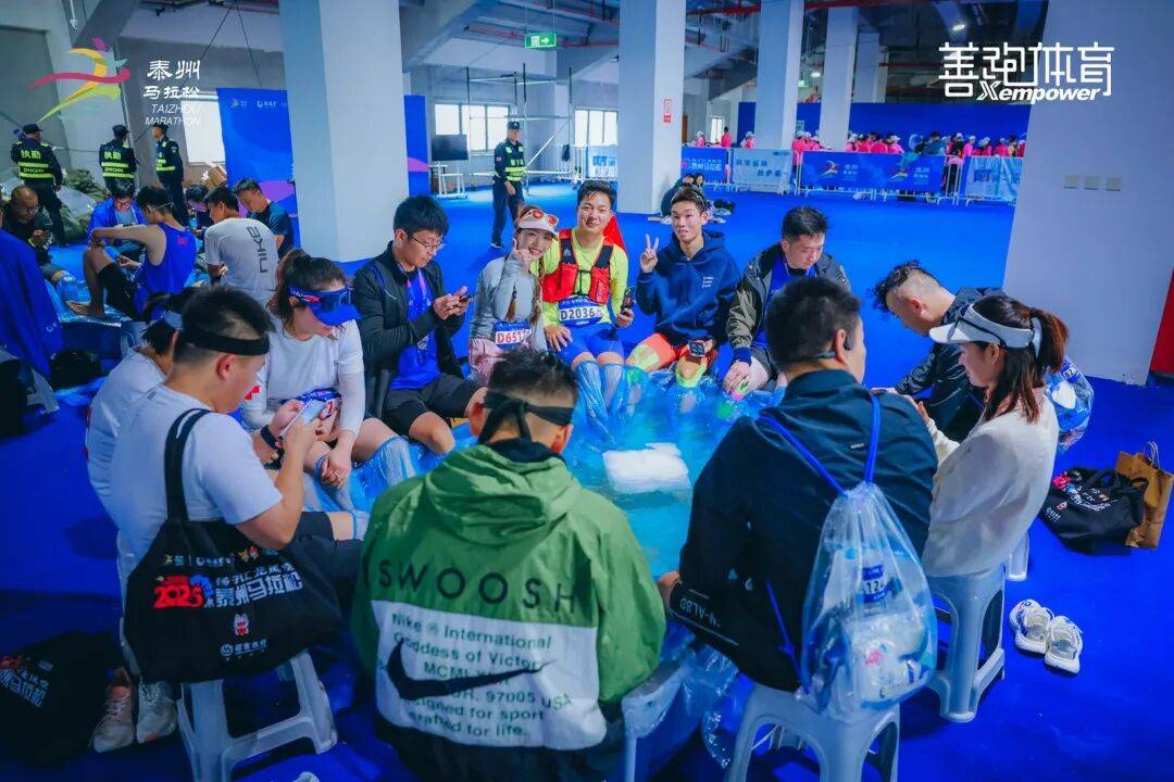 李政跃、钟佳萌破赛会纪录！2025泰州马拉松圆满举办