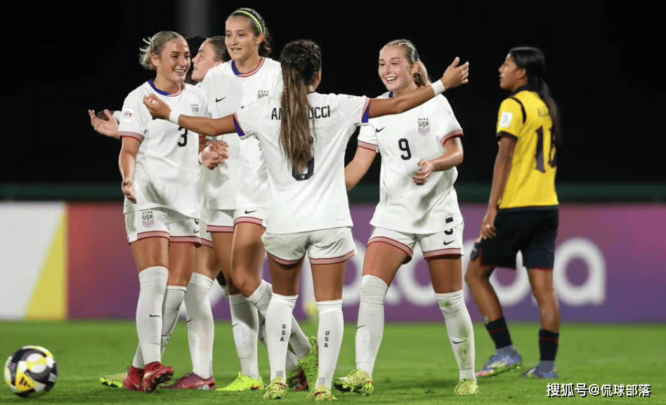 原创             随着朝鲜2-0，女足世界杯最新积分榜：中国队5-0，力压美国排第一