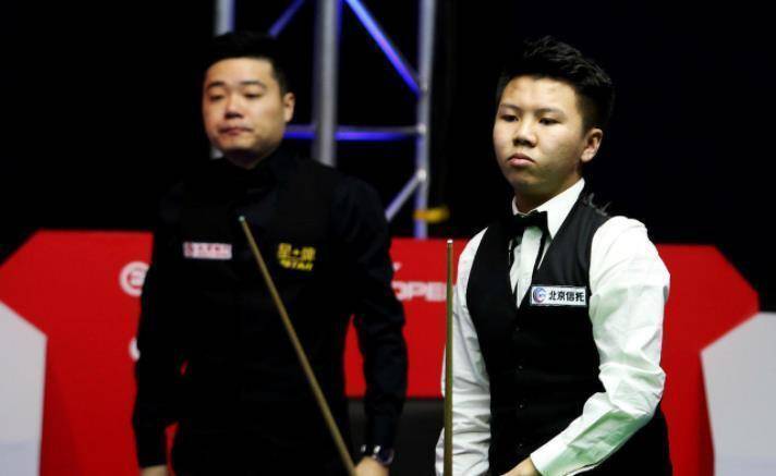 原创             一觉醒来，3个喜讯1大冷门！中国3将晋级，4届世锦赛冠军塞尔比出局