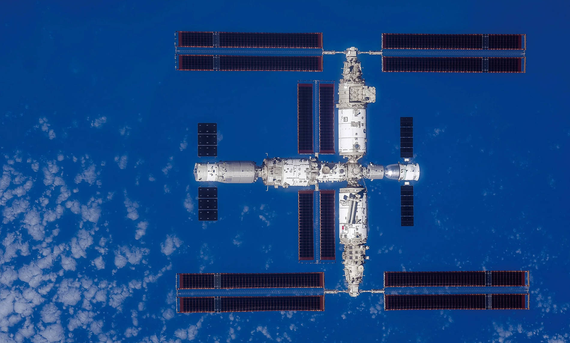 神舟二十一号发射升空！美国封锁失败，外国航天员将上中国空间站