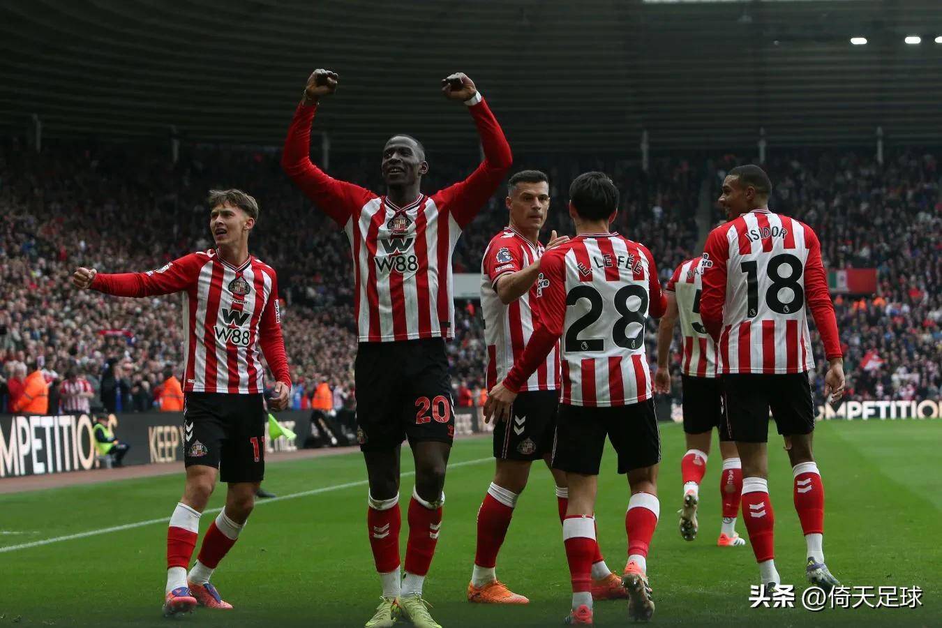 1-1！桑德兰憾平埃弗顿位列英超积分榜第四桑德兰将奇迹进行到底英格兰足球超级联赛