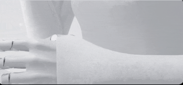 全网都吵疯了！小鹏的人形机器人，是不是真人