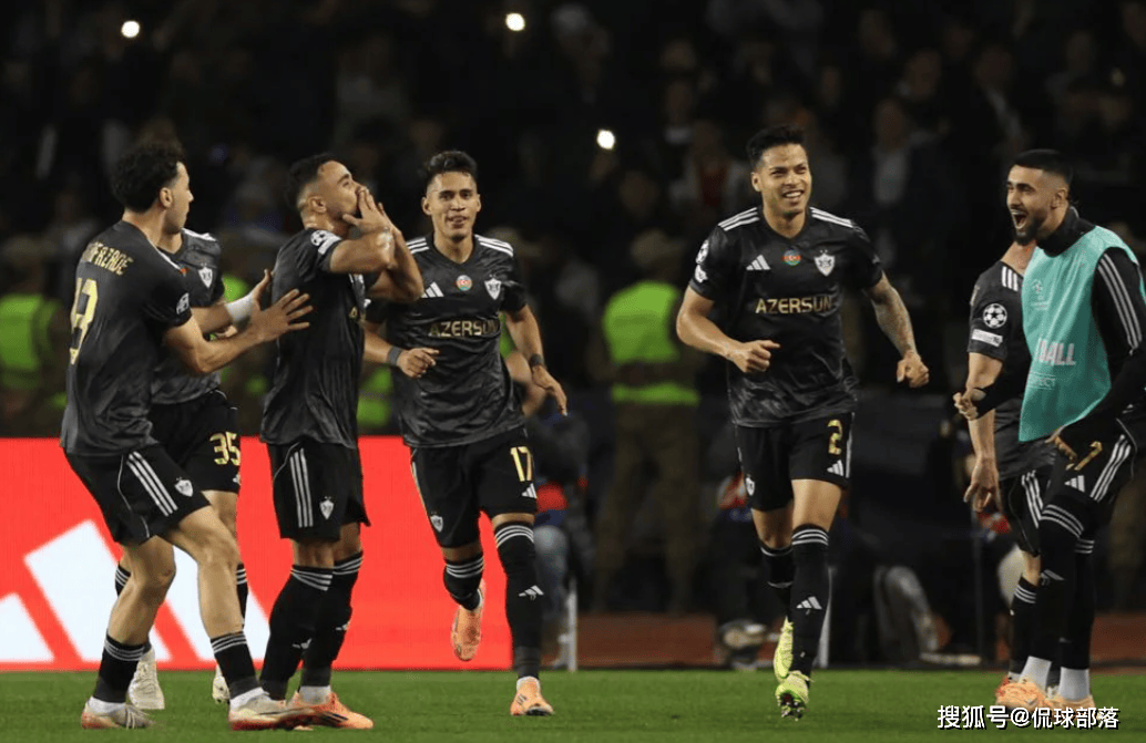 欧冠冷门夜：切尔西翻车 英超无缘全胜 2亚洲队创历史！积分榜乱了英格兰足球超级联赛