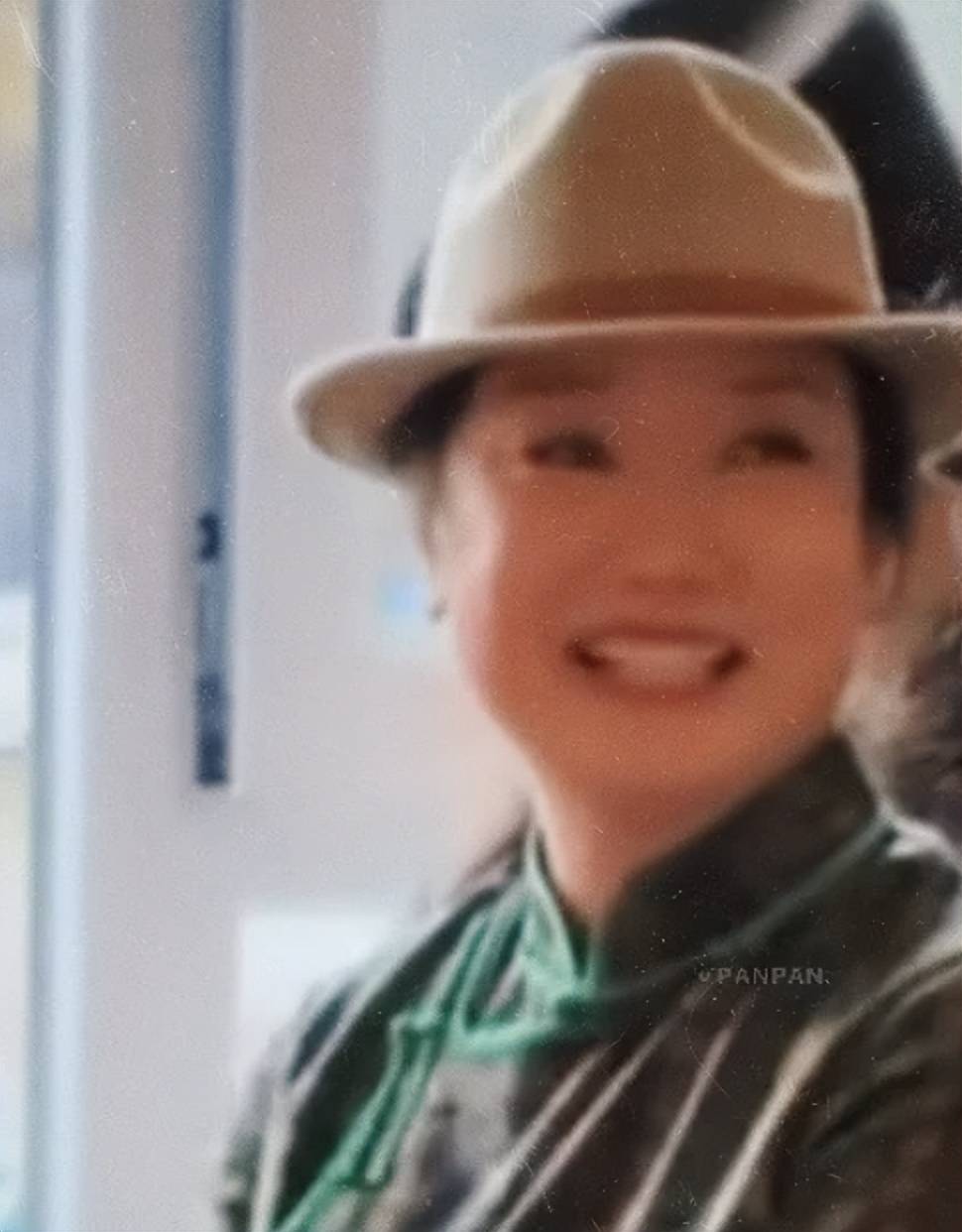 消失5个月后，玲花独自亮相略发福，为曾毅卡点庆生日力破谣言