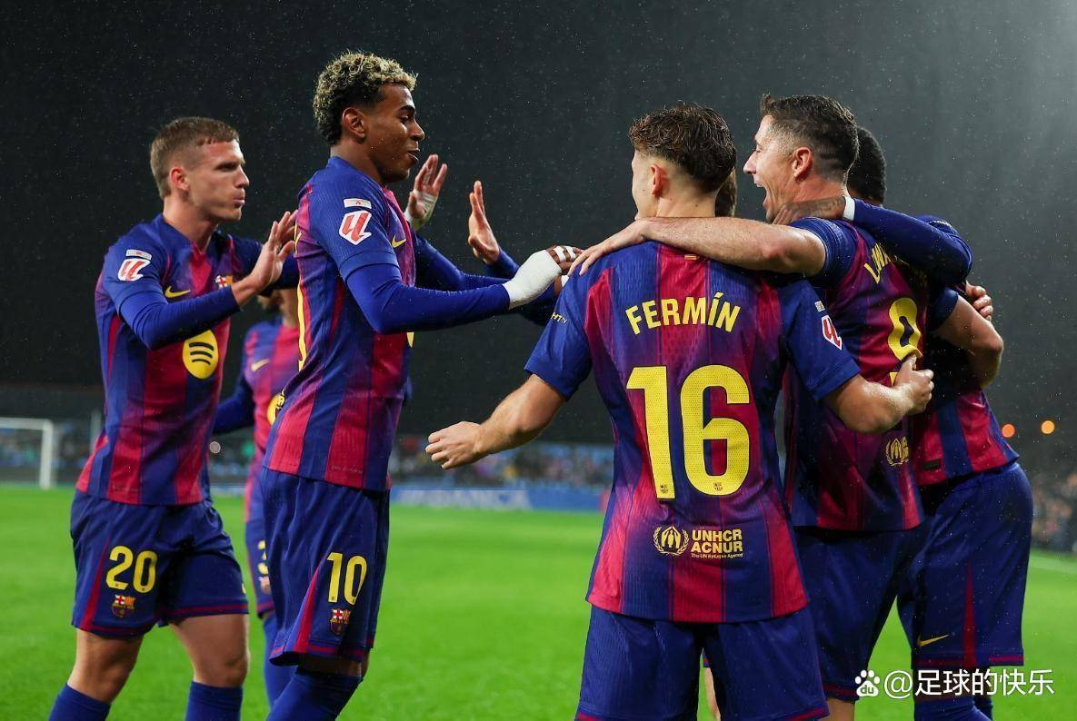 西甲联赛免费高清直播＋实时赛程积分榜＋竞彩预测全覆盖（2025赛季）莱万封神！73分钟戴帽+超越内马尔巴萨4-2逆转塞尔塔距皇马3分争冠变天