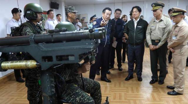 登机赴陆前，美方约见郑丽文，想谈3件事，洪秀柱力量已冒头