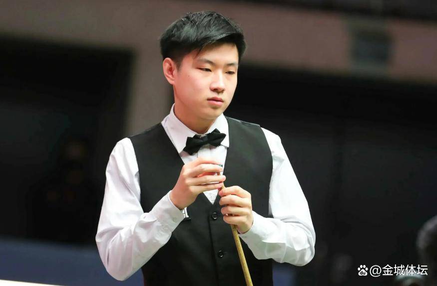 冠中冠焦点战：1115虎牙直播_NBA直播_足球篮球英超欧洲杯高清体育赛事赛程出炉！赵心童对决特鲁姆普冲赛席位虎牙