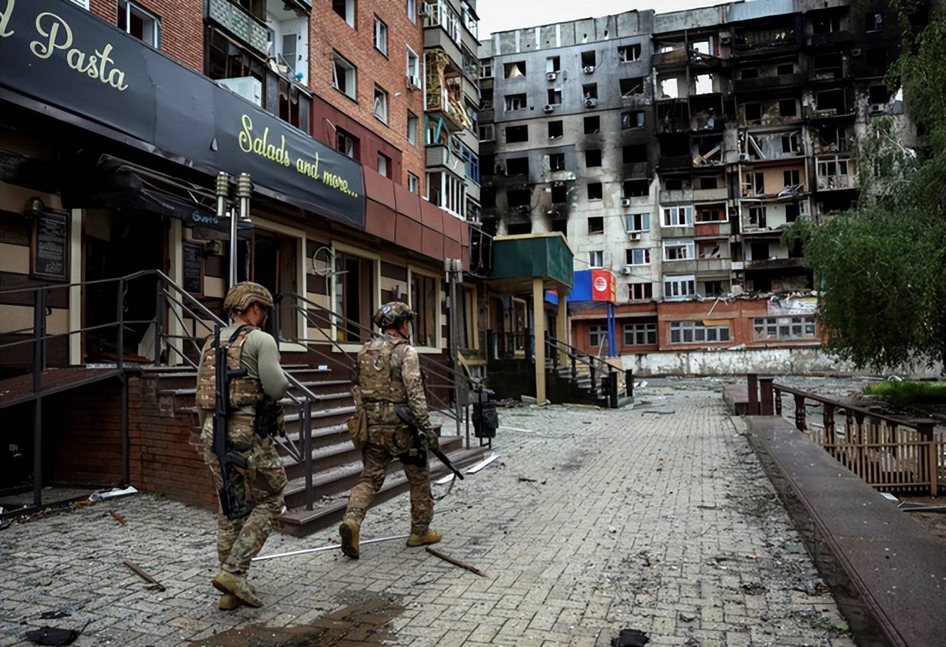 泽连斯基终于下达撤退命令,赢家不是俄罗斯,也不是乌克兰