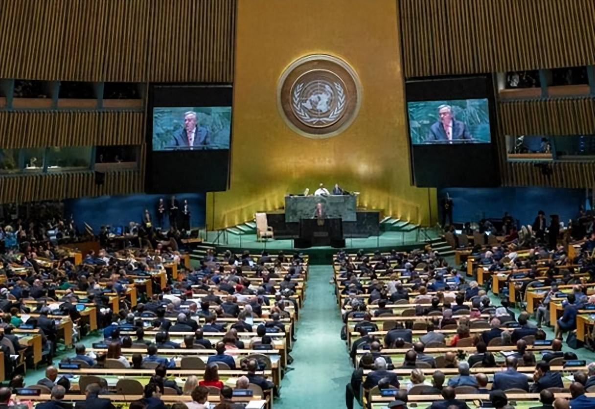 中国这一招强悍，日本战后78年所有努力化为泡影，不堪一击