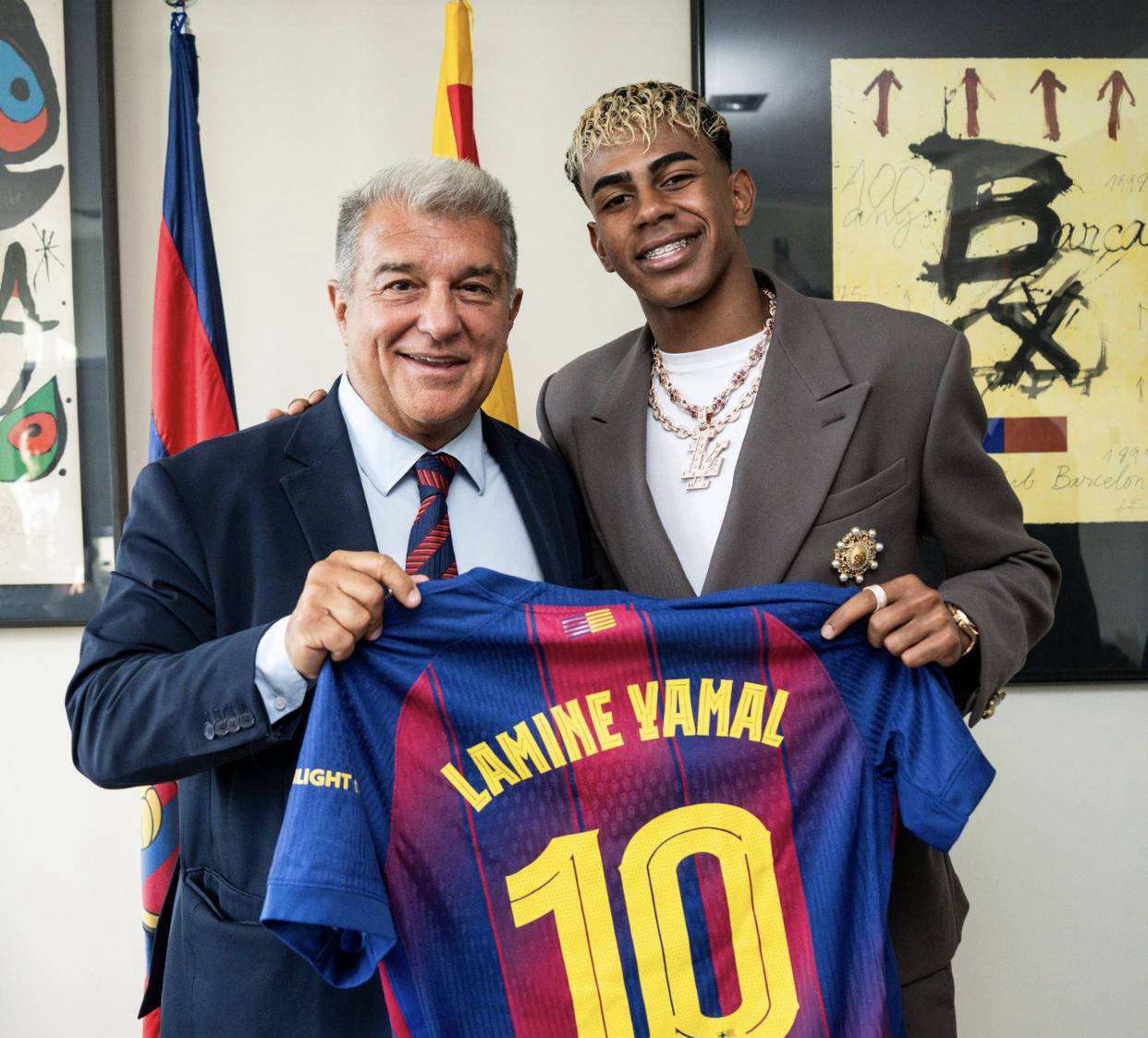 西甲五队欧冠惨淡收官：巴萨0-3黄潜0-