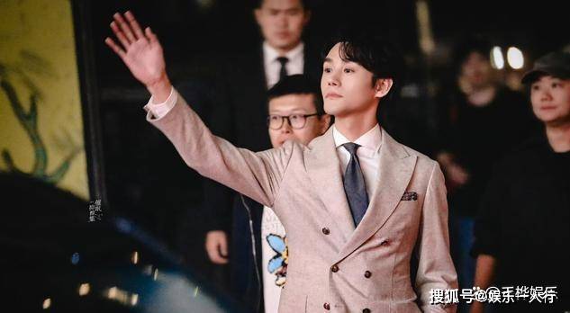 敬业还是健康危机?43岁王凯久违亮相暴瘦15公斤,粉丝心疼这不是第一次了