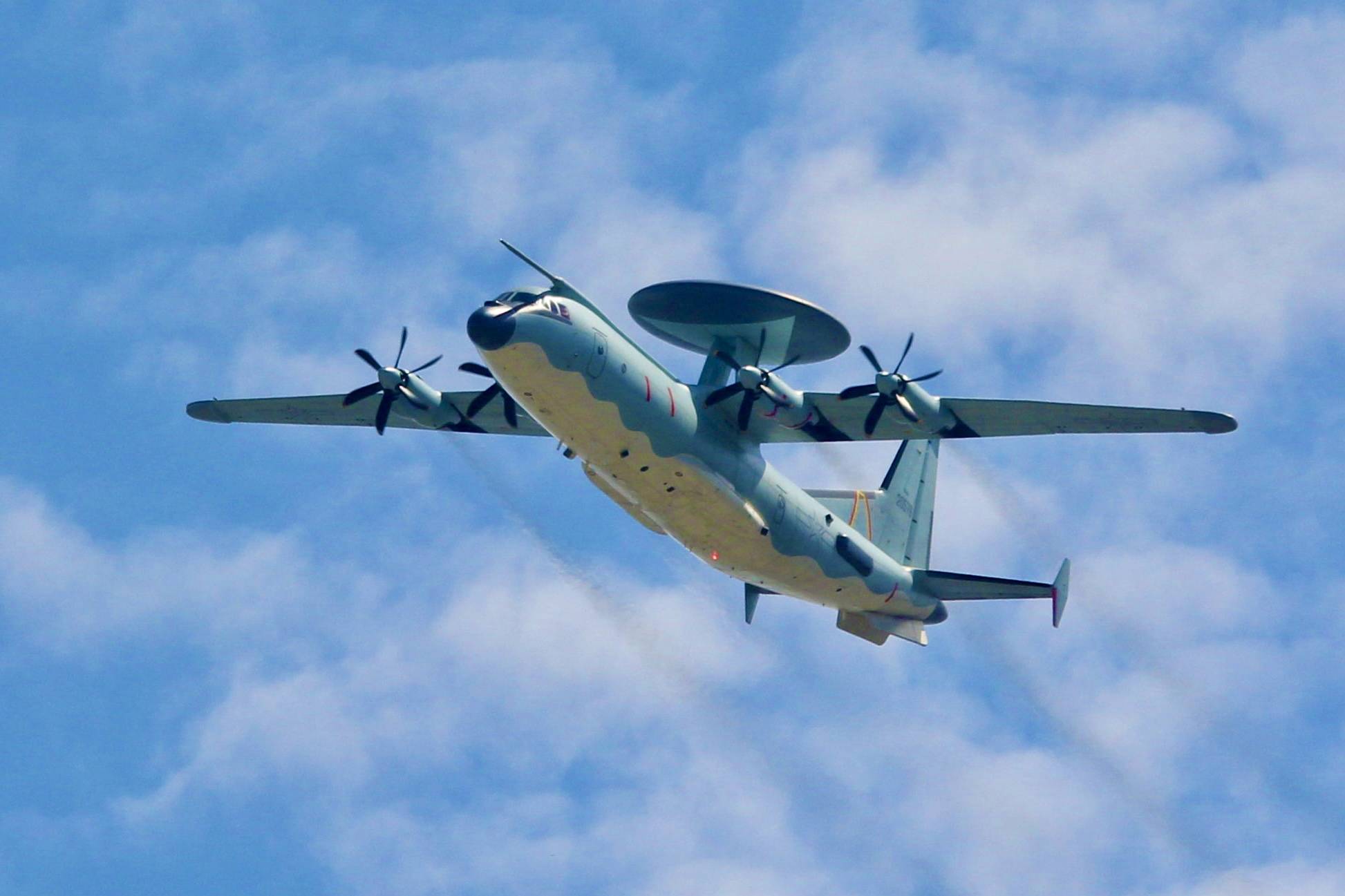 射程覆盖新德里!巴基斯坦或引进霹雳17导弹,印媒悲叹:一旦巴军列装,印空军就完了