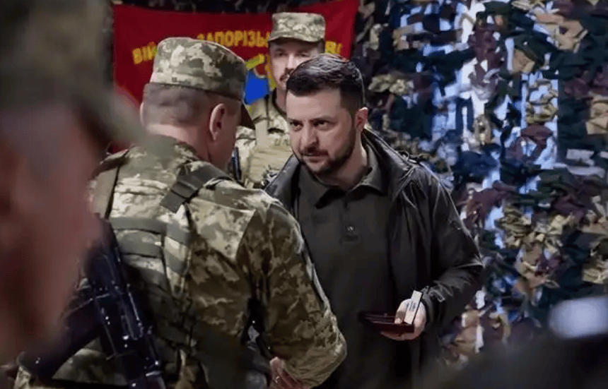 无人机血洗战场！美军伤亡比1:1.3背后，台海冲突预案藏着哪些致命变数？