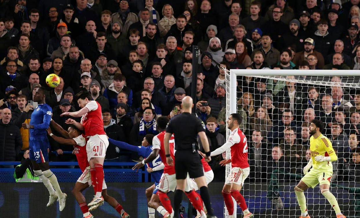 “红牌+绝平！切尔西少打1人暴揍阿森纳英超