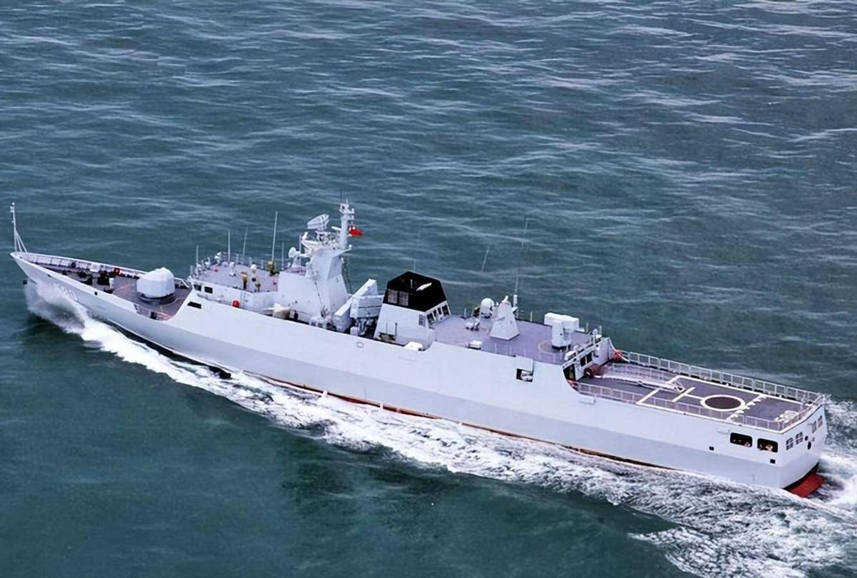 美国海军致命问题：打杂舰凉凉，高档舰青黄不接，伯克级忙成狗