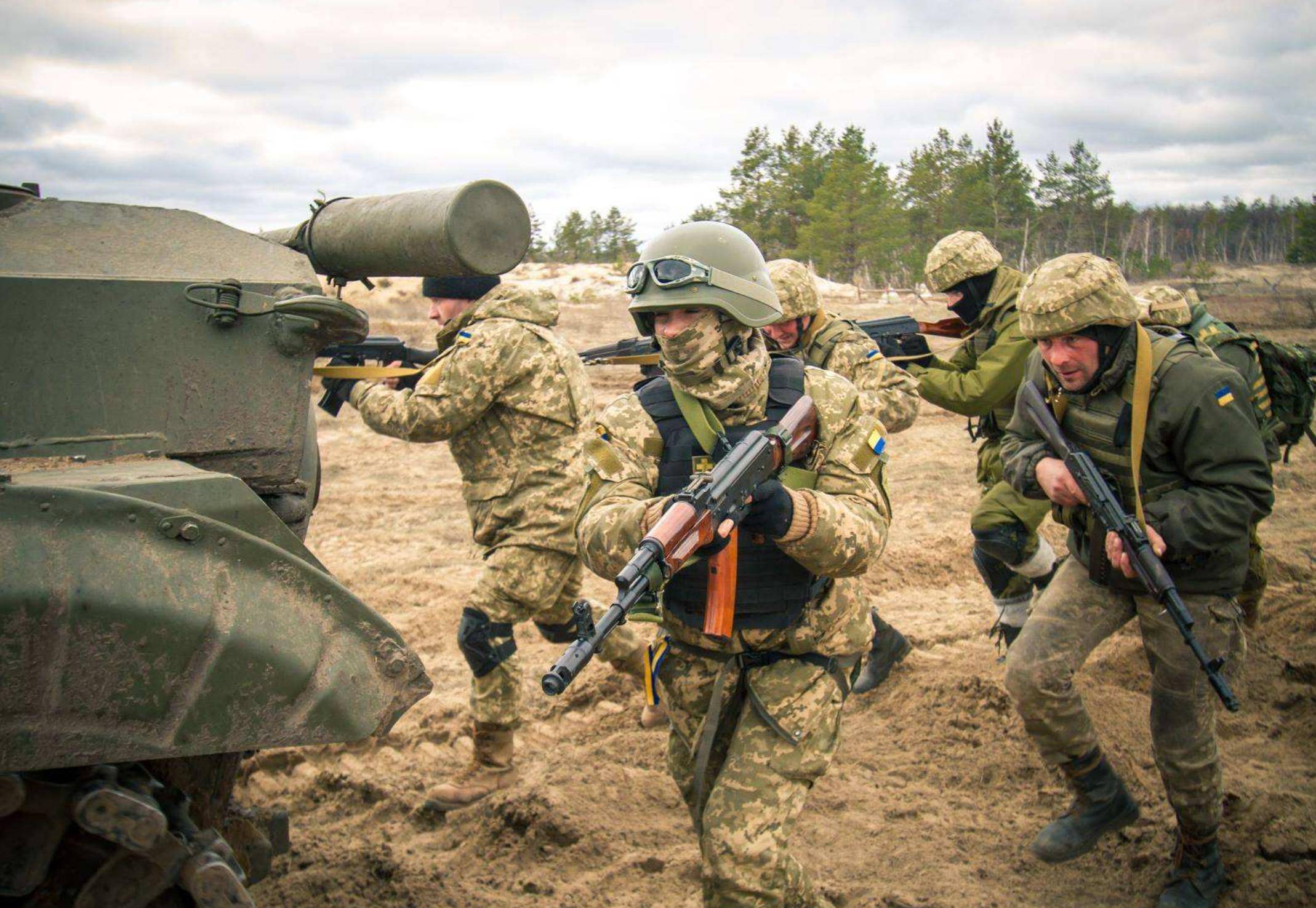 马斯克突然放出预言，未来五到十年内或爆发战争？美政府已签字：提到台湾省8次