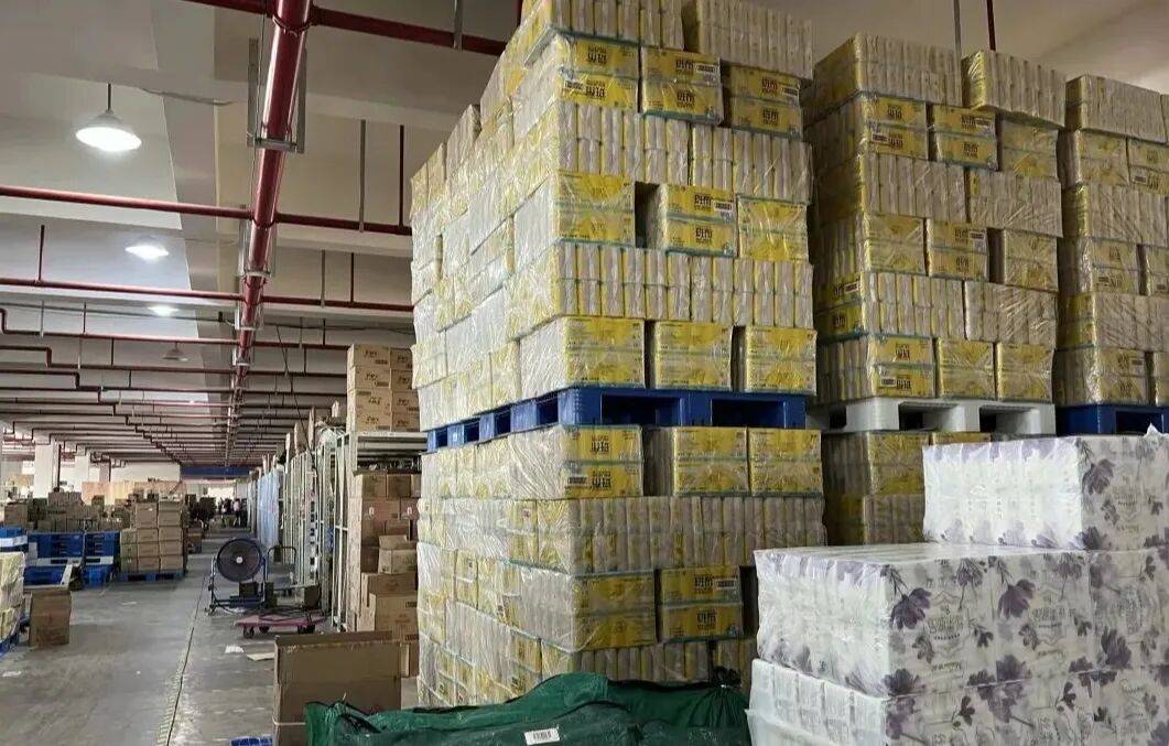 董明珠们的最大靠山,倒在了2025