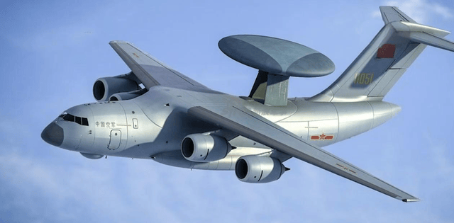 外媒拍下天空中的“巨无霸”：空警-3000，如何定义未来空战？