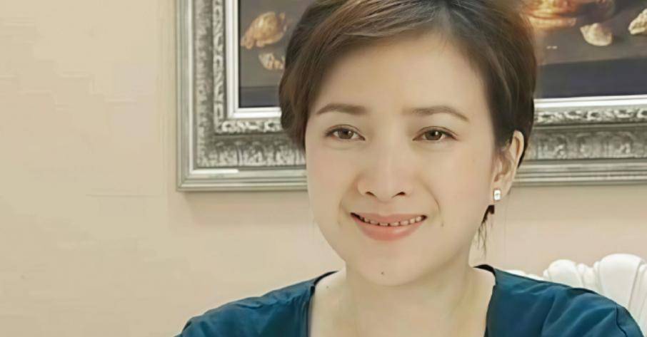 61岁演员何晴去世,好友公开住院照,瘦了很多,变化太大难认出