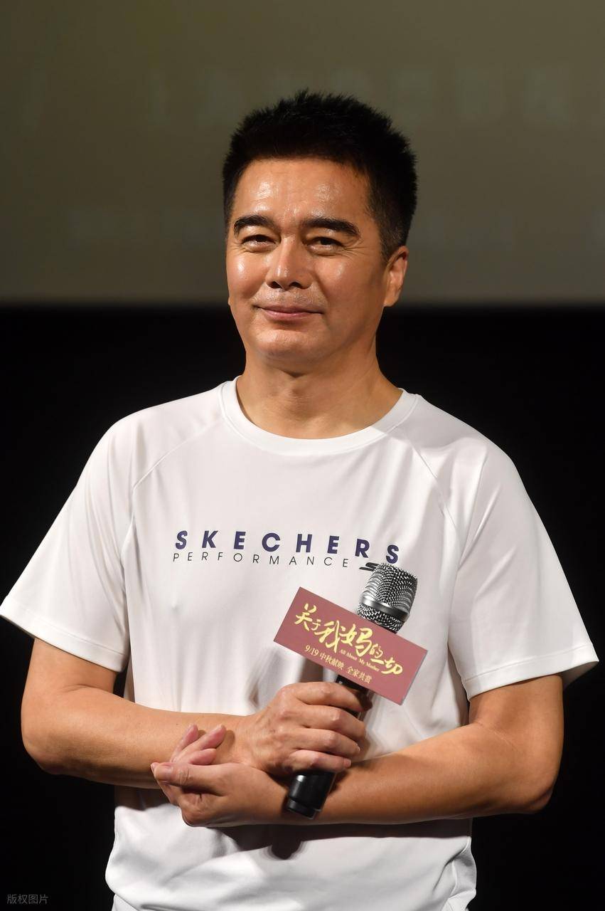 医生曝许亚军为何晴付10年医药费,以儿子名义给生活费,重情重义